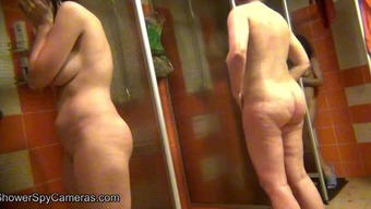 nude naked foot fetish high definition shower bath fetish