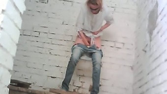 white jeans voyeur pissing toilet bitch amateur