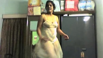 posing indian mature indian masturbation homemade dress mature fat solo amateur