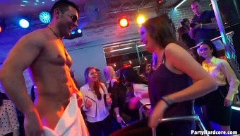 teen amateur penis slut german amateur club party blowjob amateur dance drunk