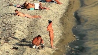 spy high definition voyeur outdoor public beach amateur