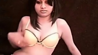 lingerie nude naked indian masturbation cam web cam solo amateur