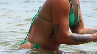high definition hidden cam hidden cam voyeur beach bikini amateur