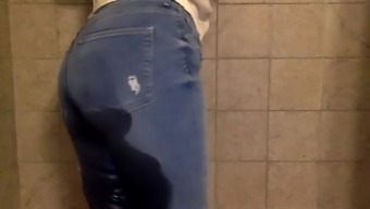 pee jeans pissing bbw