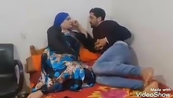 mom milf fucking maid face fucked 3some mature threesome bbw arab