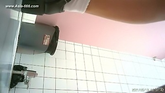 fucking high definition hidden cam hidden hardcore cam voyeur pissing toilet amateur asian