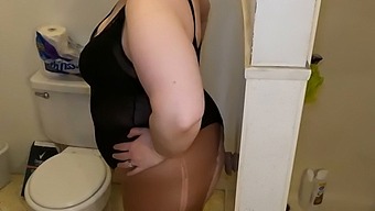 lingerie milf butt shower bbw anal bathroom amateur ass dildo
